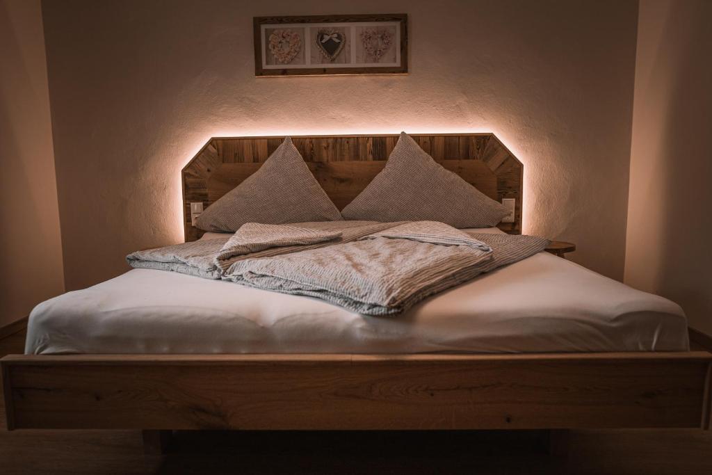 Postel nebo postele na pokoji v ubytování Ferienhaus Neureiter