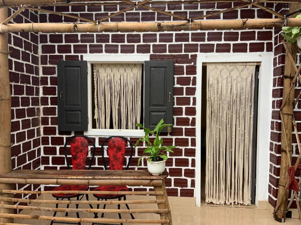 Lake view homestay - Standard King Room