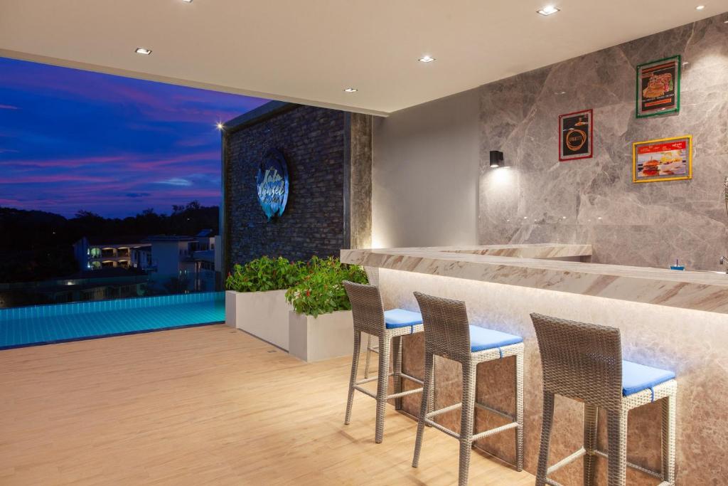 Bazén v ubytování Grand Kata VIP - Kata Beach nebo v jeho okolí