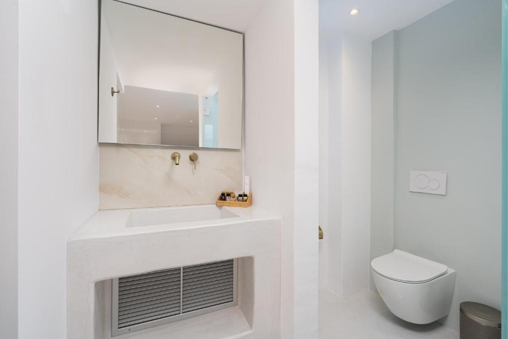 Cycladic Suites & Spa - 15