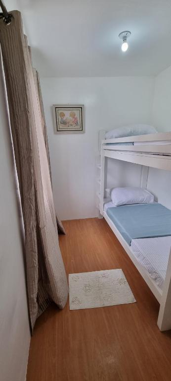 Postel nebo postele na pokoji v ubytování Yuna Homestay - Furnished Home in Butuan