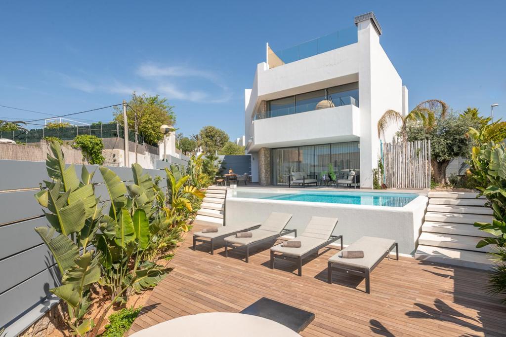Ses Torres Talamanca 2, Santa Eularia des Riu – Updated 2023 ...