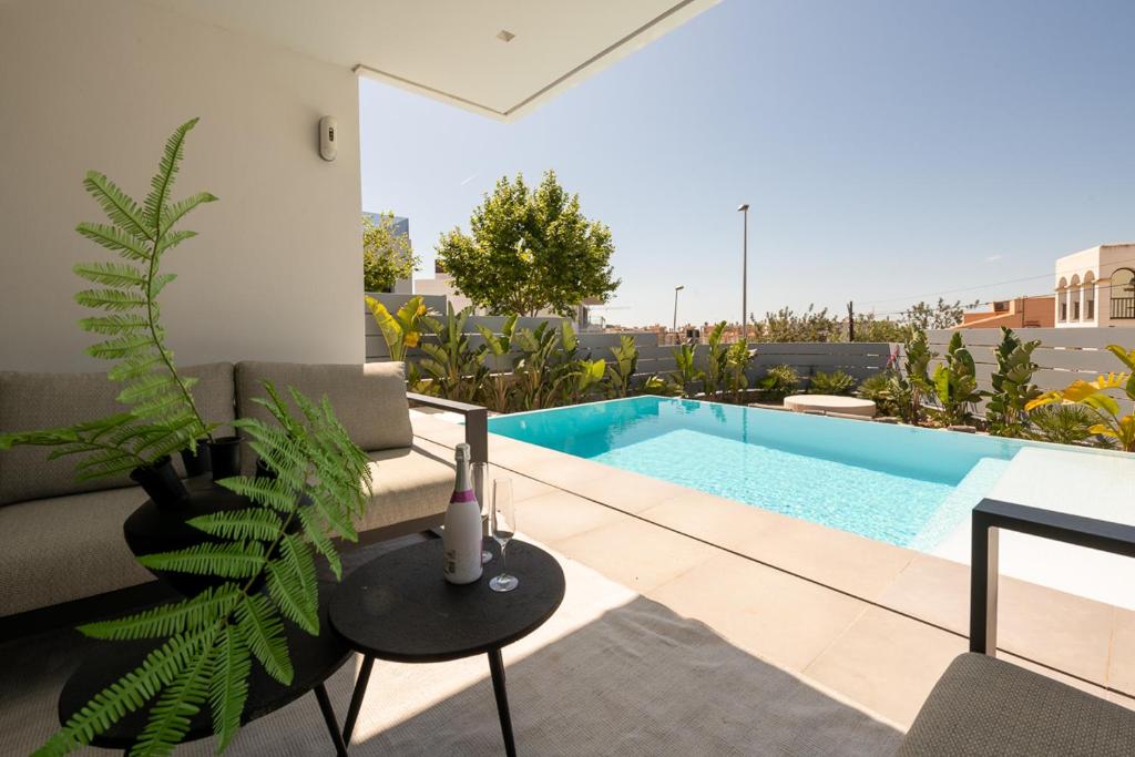 Ses Torres Talamanca 2, Santa Eularia des Riu – Bijgewerkte ...