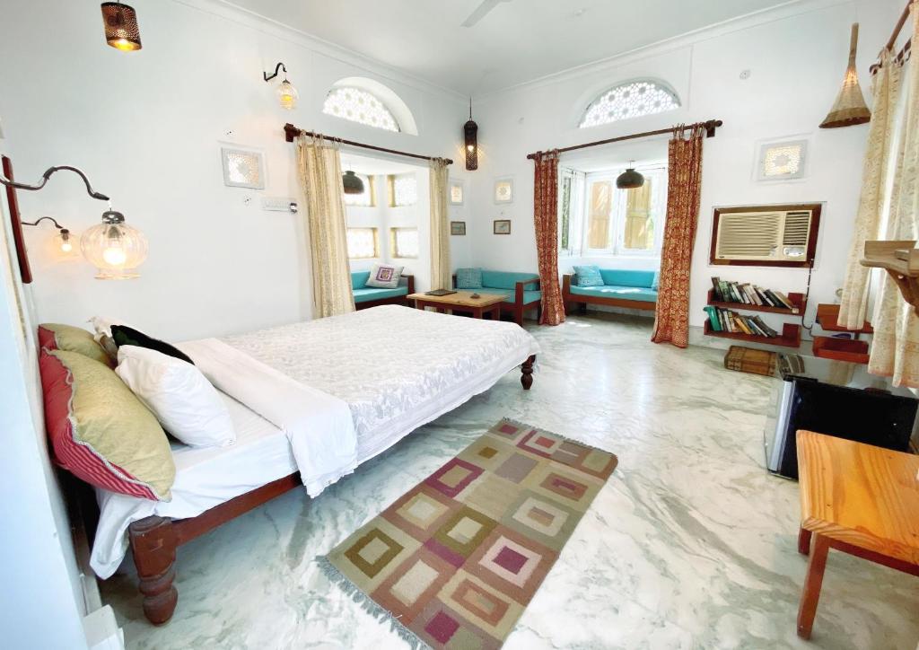 Postel nebo postele na pokoji v ubytování Dia Homestay