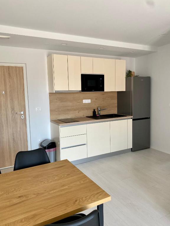 Kuchyňa alebo kuchynka v ubytovaní Zen Residence
