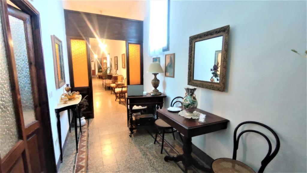 Posezení v ubytování Hotel Golfo Azzurro