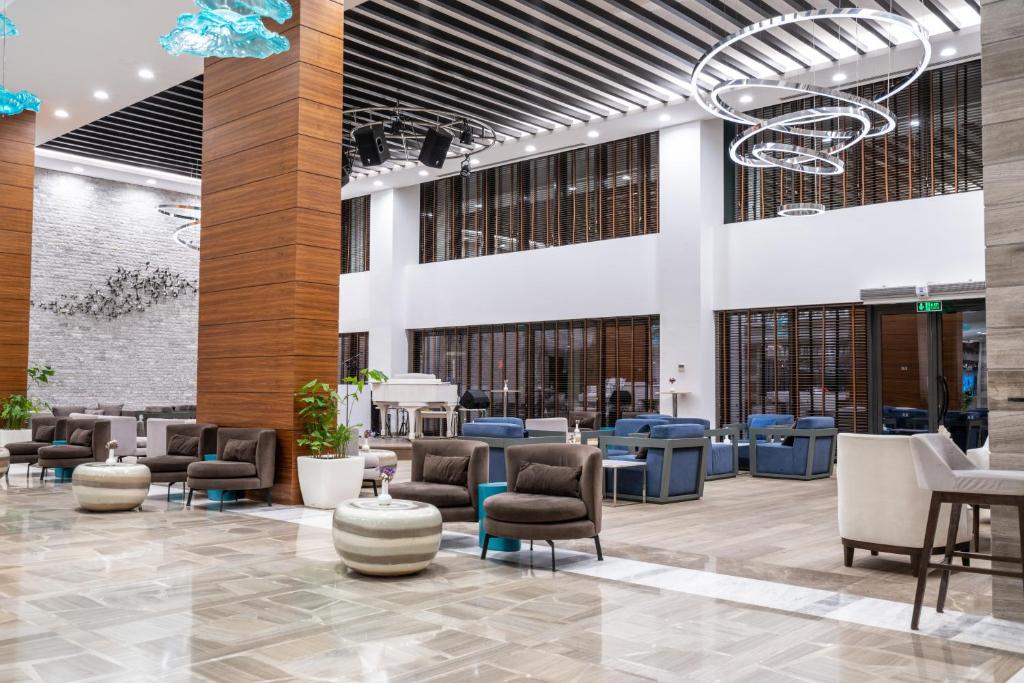 Posezení v ubytování Akra Fethiye Tui Blue Sensatori - Ultra All Inclusive