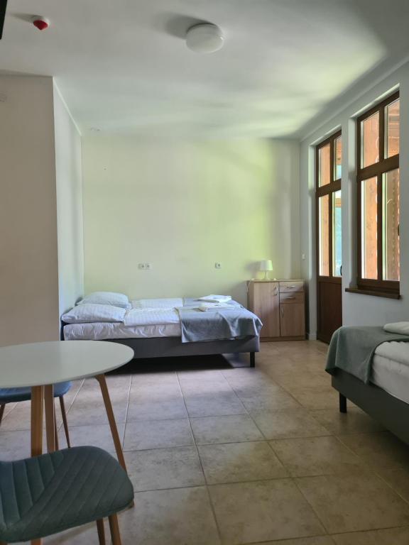 Willa Góralka - Family Room With Private Bathroom