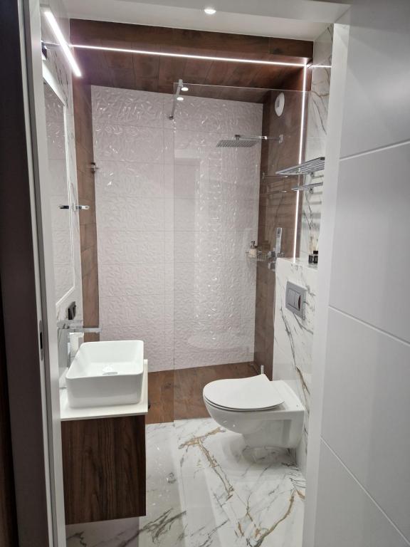 Brossa Apartments, 24h self check in, Klima, AirCond - 2