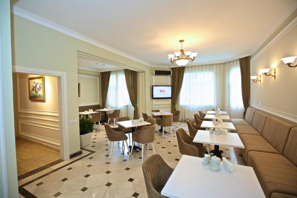 Posezení v ubytování Miraj hotel