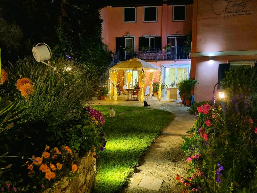 Ogród w obiekcie Casa Vacanze Family