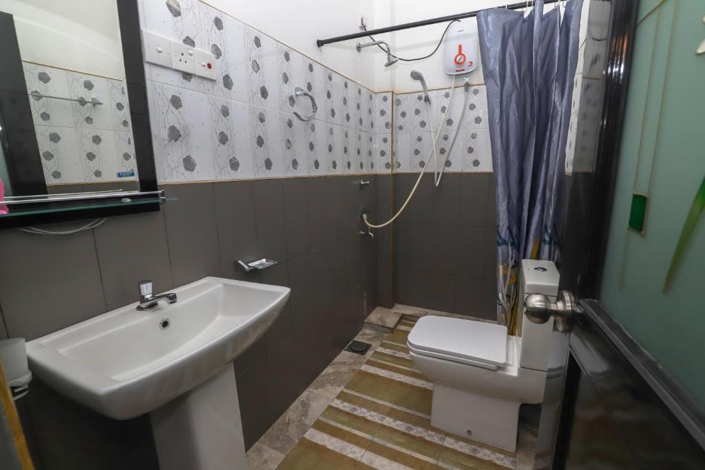 Koupelna v ubytování DELIGHT REICH HOTEL
