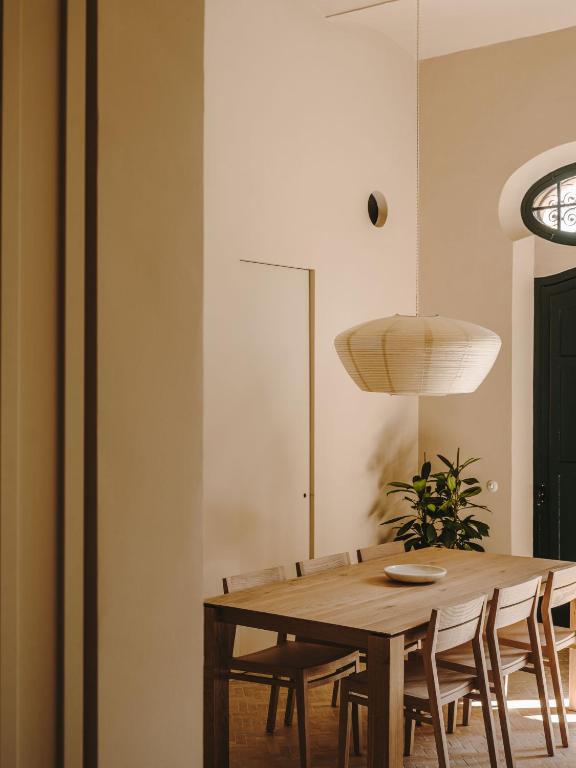 Fotografie z fotogalerie ubytování Fàbrica Descals and Pavillion v destinaci Olot