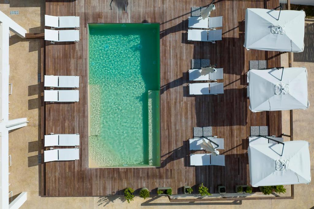 Piscina di Mercury Beach Hotel o nelle vicinanze