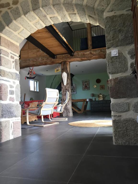 Fotografia z galérie ubytovania Belle maison en pierre v destinácii Cléder