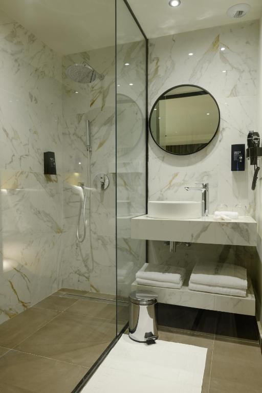 Koupelna v ubytování JM Suites Hotel Eco-Friendly Casablanca