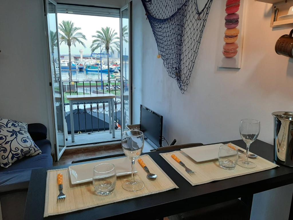 Port Serrallo Apartment, Tarragona, Spain - Booking.com