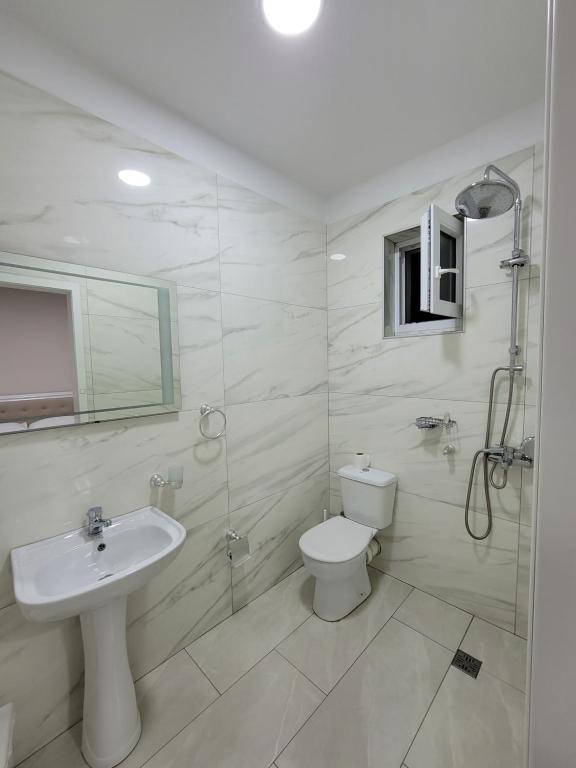 Hotel Taverna Zisi - Imazhi 3