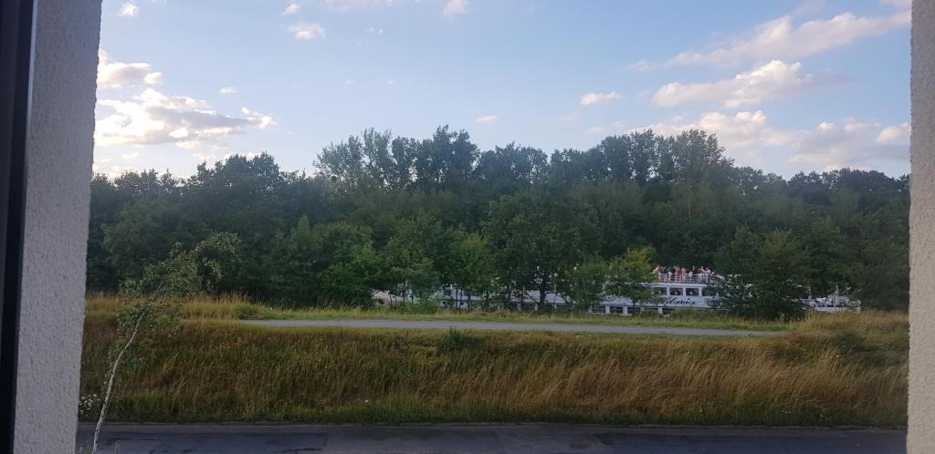 White Room Wrocław przy Wyspie Opatowickiej - 15