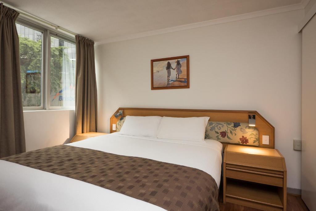 Abbey On Roma Hotel & Apartments - Resim 19