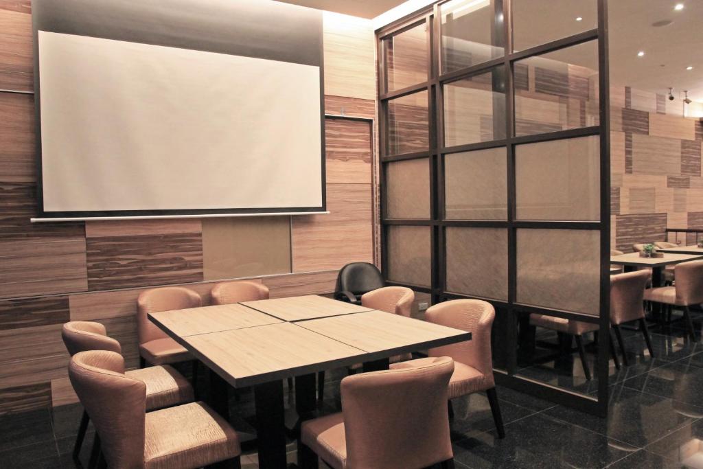 Gallery image of Capital Hotel SongShan in Taipei