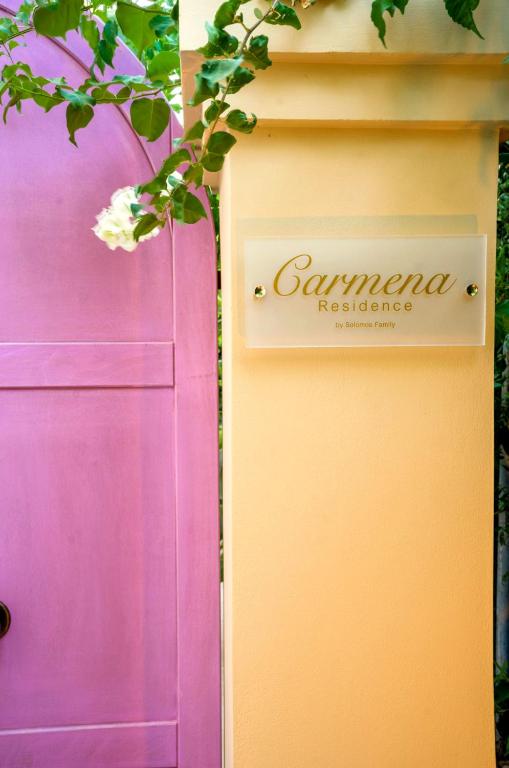 Certifikát, hodnocení, plakát nebo jiný dokument vystavený v ubytování Carmena Residence