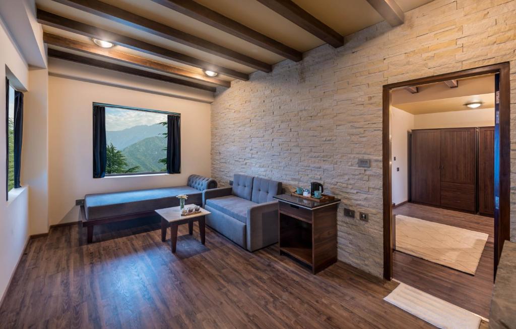 Postel nebo postele na pokoji v ubytování Hotel Eagles Nest