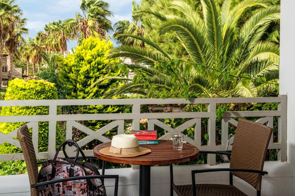 Balkón nebo terasa v ubytování Annabelle Beach Resort