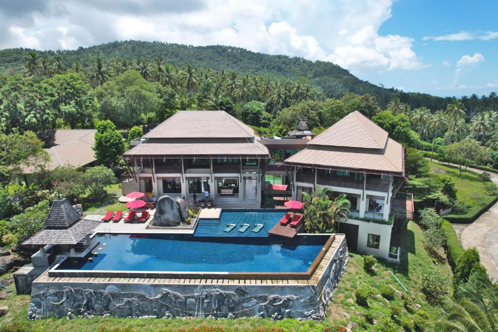 Samui Ridgeway Villa - Private Retreat with Panoramic Sea Views - Housity