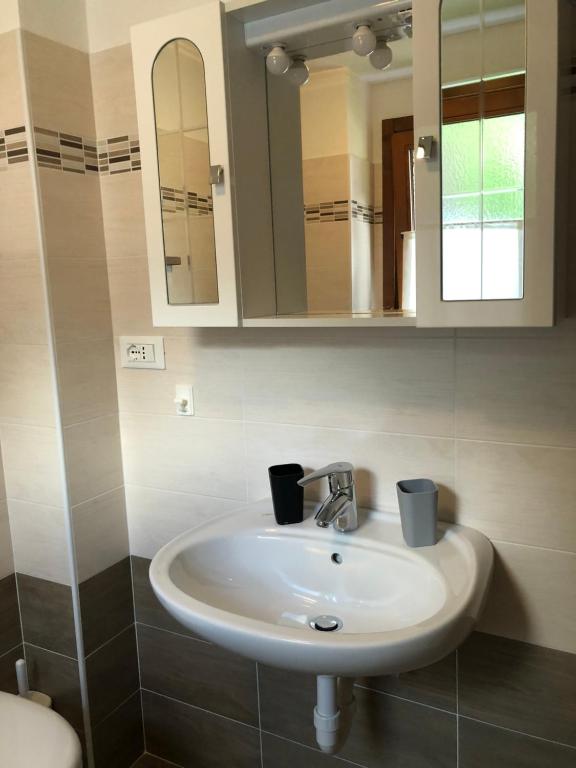 A bathroom at Case vacanze Desiree