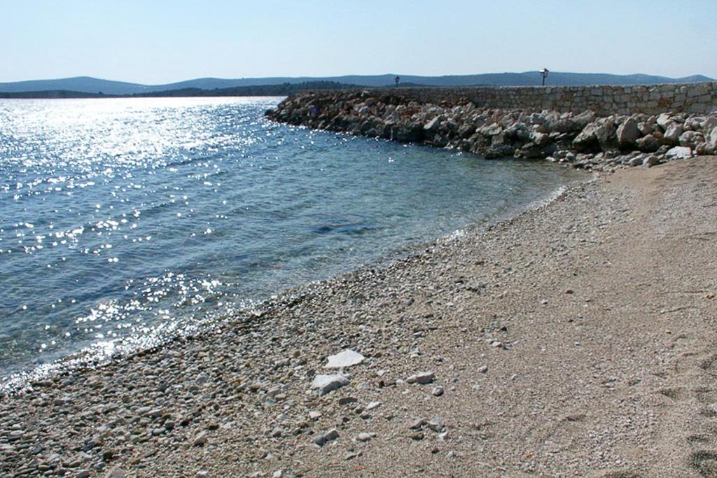 Zdjęcie z galerii obiektu Apartments by the sea Sveti Filip i Jakov, Biograd - 17695 w mieście Sveti Filip i Jakov