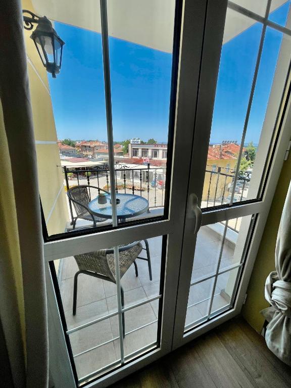 Balkón nebo terasa v ubytování Chernomorets Apartment