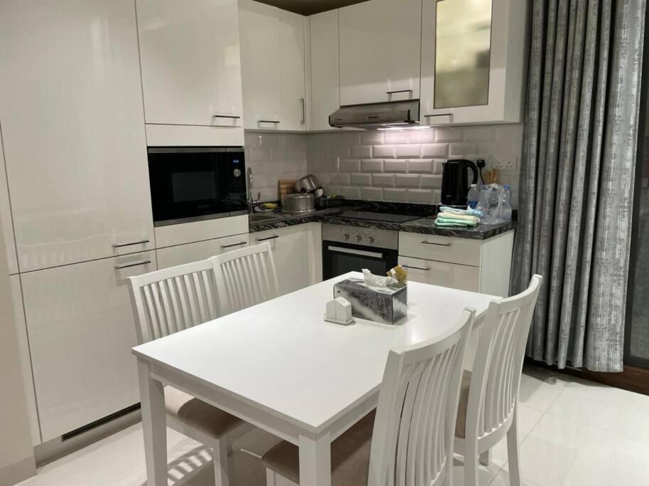 Kuchyň nebo kuchyňský kout v ubytování Hawana Resort - Luxurious Studio