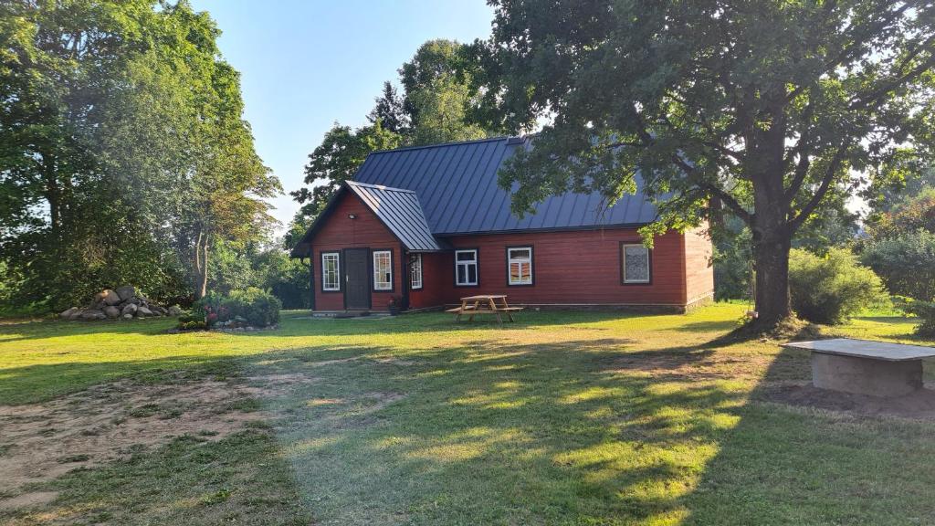 Zahrada ubytování SIRELISURU KÜLALISTEMAJA