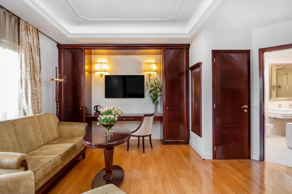 Posezení v ubytování Hotel President Solin