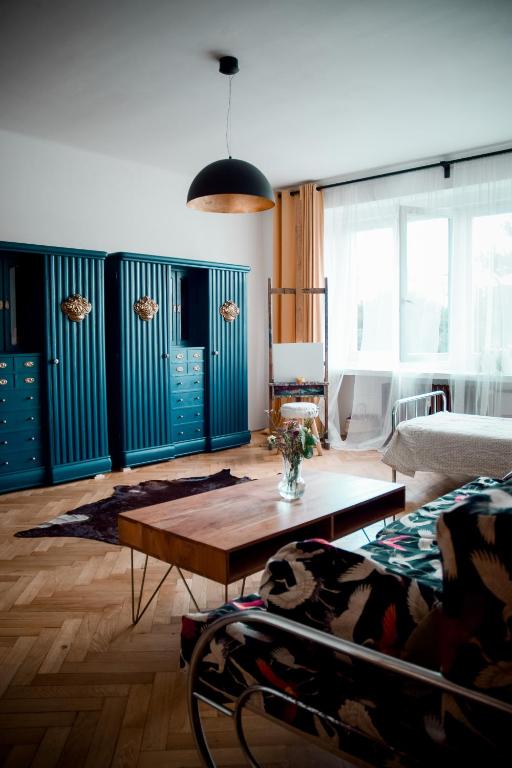 Kiki & Luky family apartment by Prague Castle - Two-Bedroom Apartment