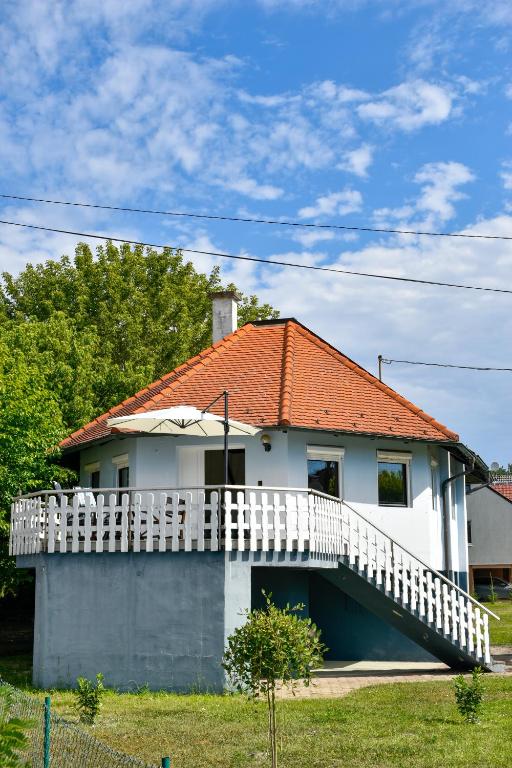Gemenc Vendégház Baja - Maison De Trois Chambres