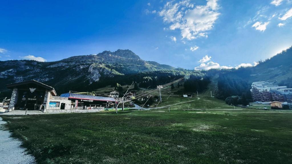 Appartement esprit chalet - splendide vue montagne à 180 – photo 48