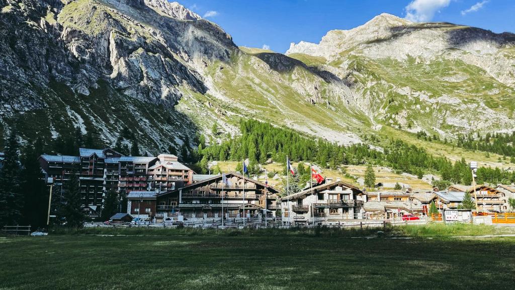 Appartement esprit chalet - splendide vue montagne à 180 – photo 51