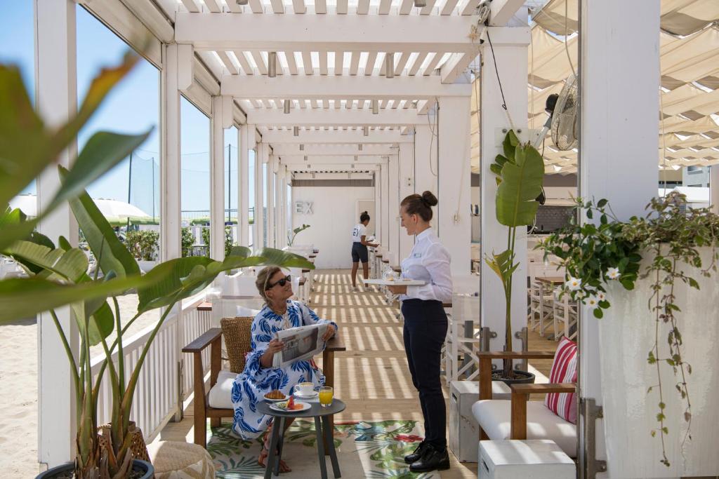 Гости Excelsior Hotel, SPA & Lido - Preferred Hotels & Resorts