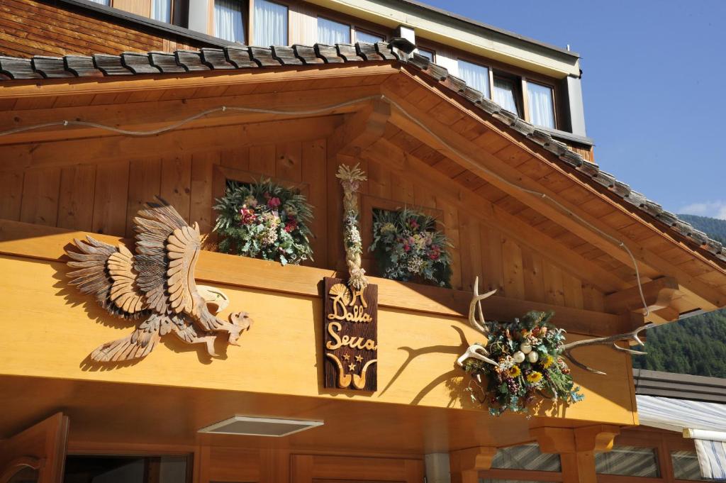 Budynek, w którym mieści się hotel