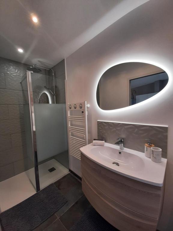 Kúpeľňa v ubytovaní Le Cottage du Bois Flotté
