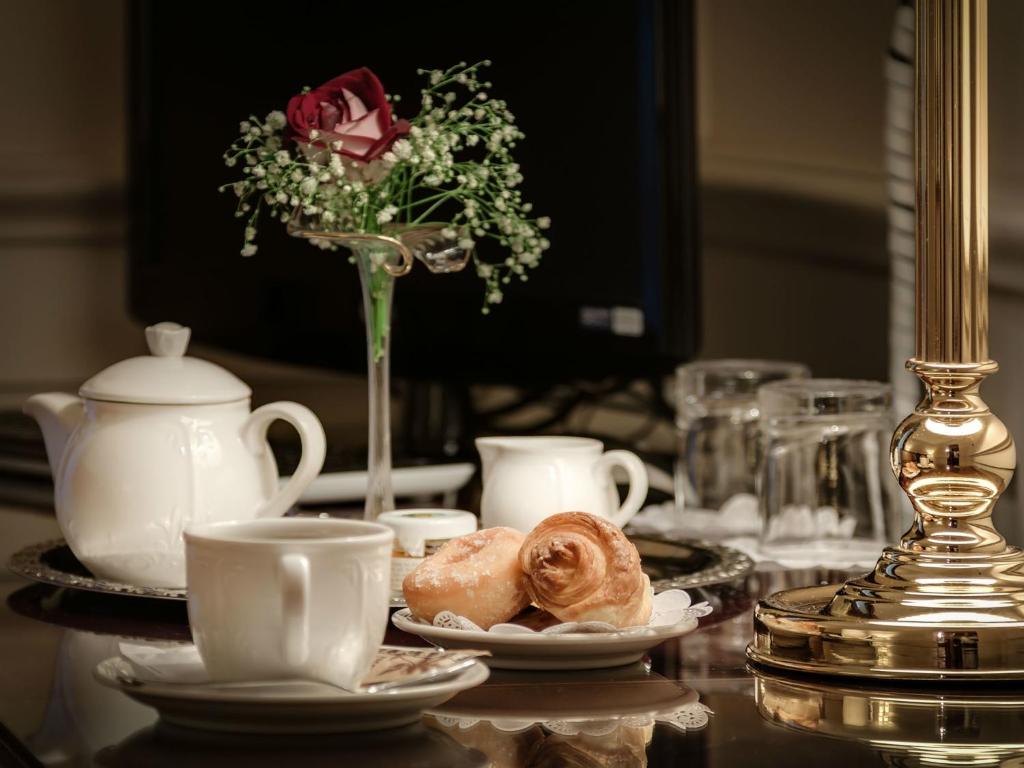 Palazzo Cardinal Cesi - Resim 29