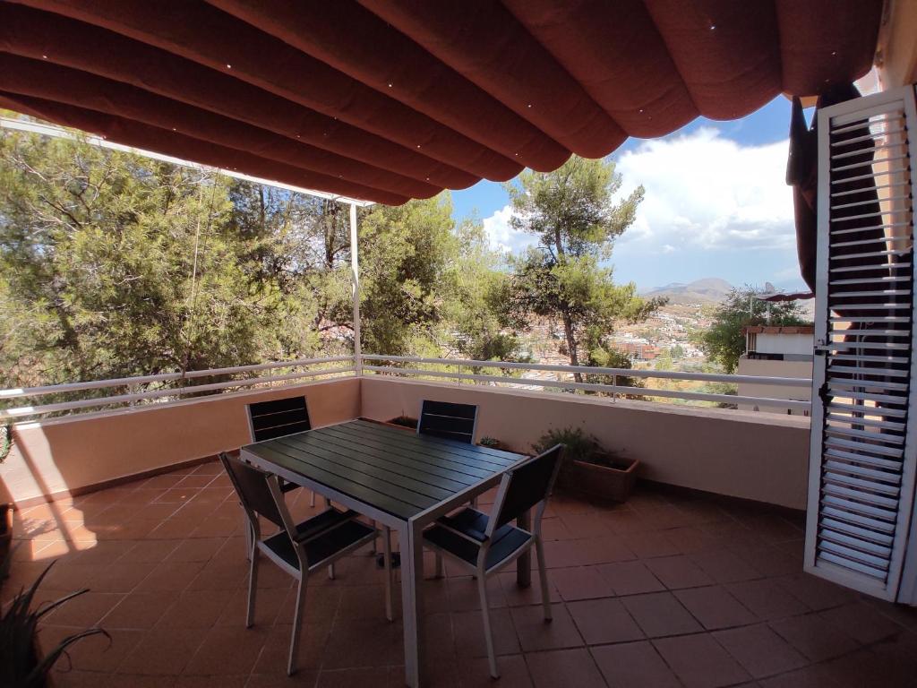 Apartamento Granada - Serrallo, Granada – 2022 legfrissebb árai