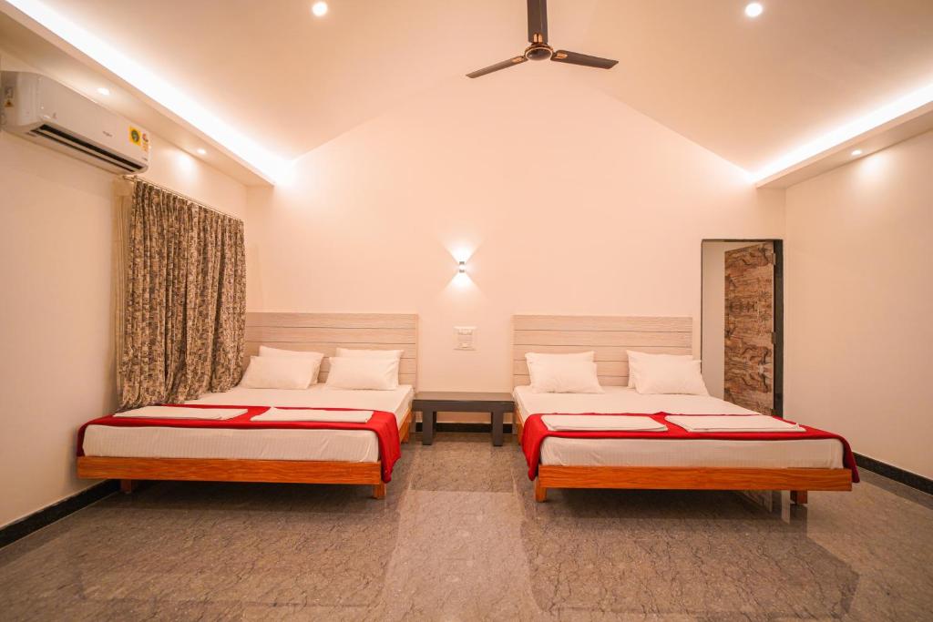 King tut aqua park beach resort 4*. отель в египте кинг тут аквапарк хургада. King tut aqua park beach resort хургада. кинг тут аквапарк бич резорт хургада. номер кинг в отеле.