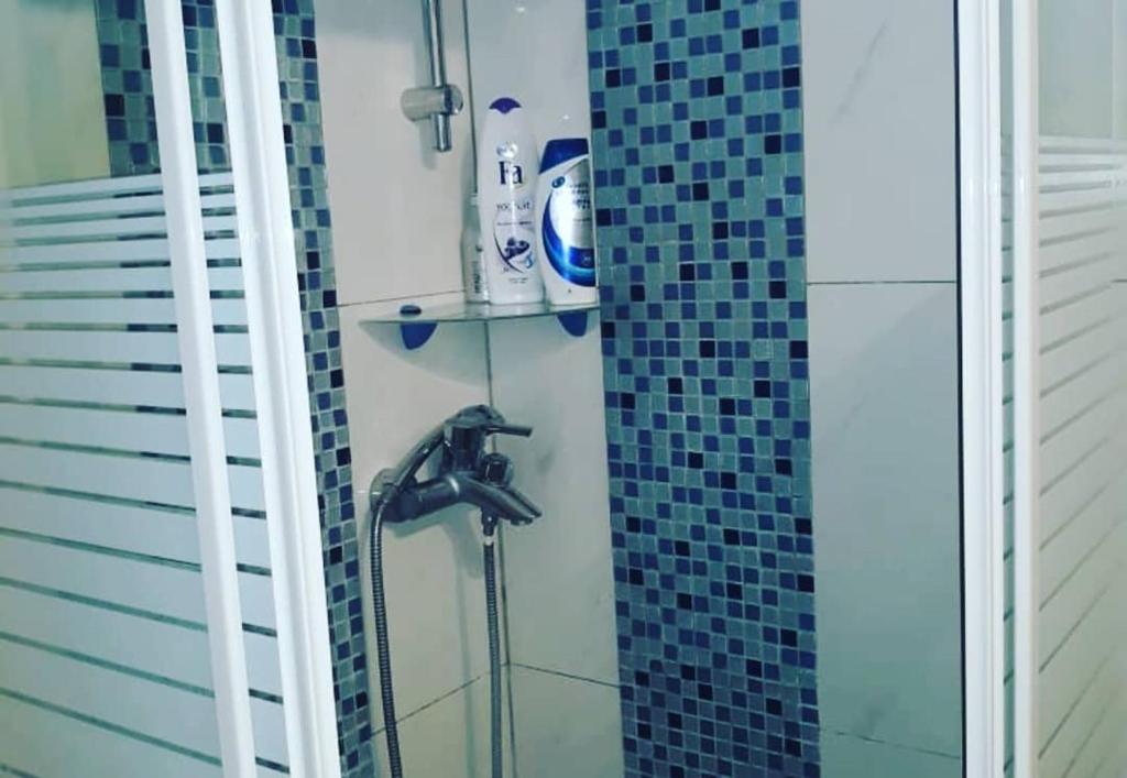 Kúpeľňa v ubytovaní ΘΕΑ ΠΑΝΟΡΑΜΑ