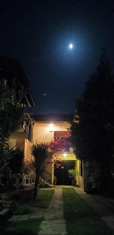 Budova, v ktorej sa apartmánový hotel nachádza
