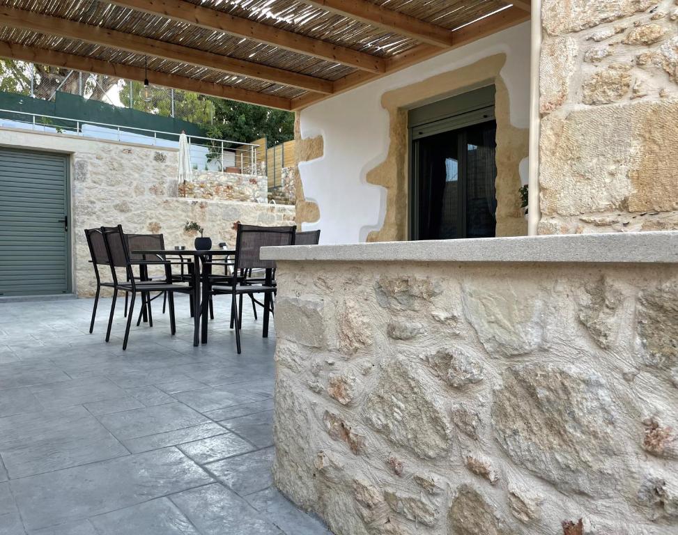 Patio lub wspólna przestrzeń na świeżym powietrzu w obiekcie Casa Piedra