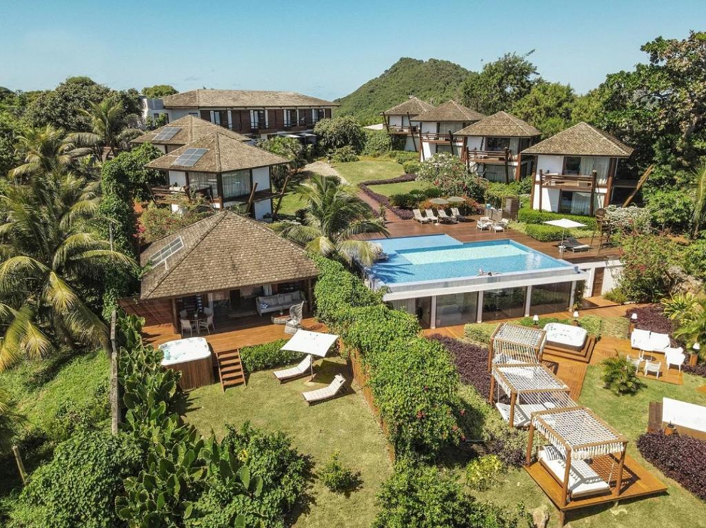 an aerial view of a resort with a swimming pool at Pousada Morena in Fernando de Noronha
