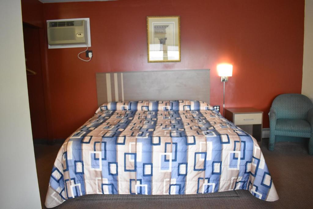 South Hills Motel photo